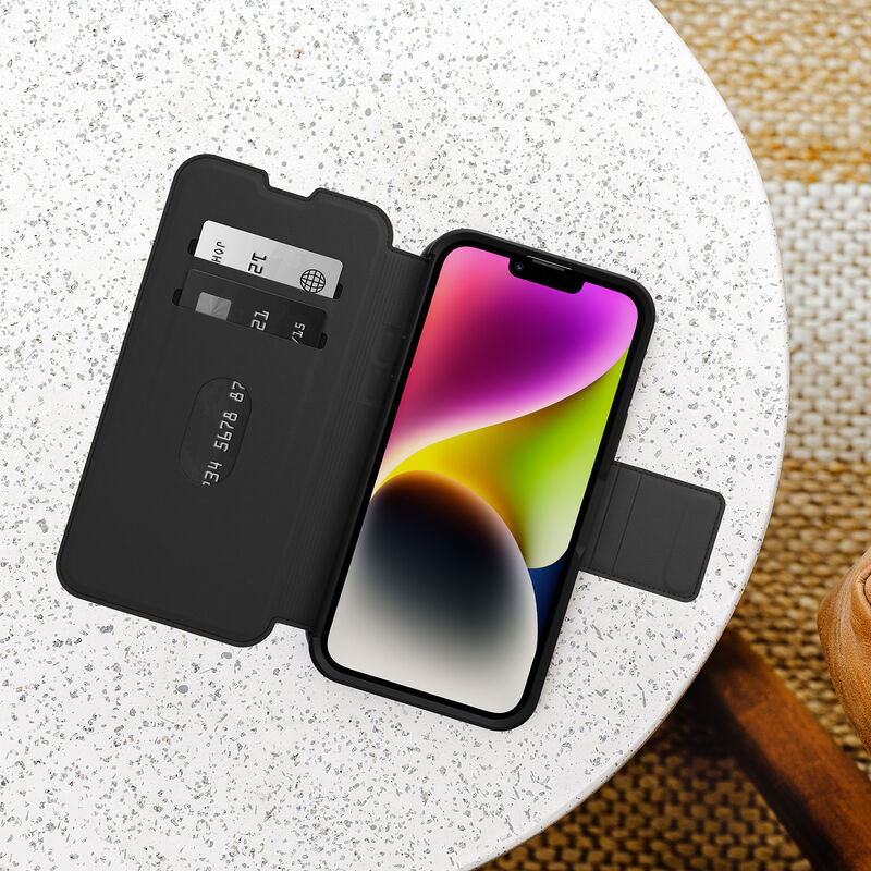 product image 4 - iPhone 14 Plus Case Strada Series Folio Case